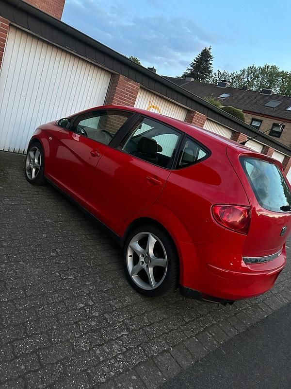 Gebraucht Seat Altea 140 PS (102 kW) 2006 Rot Van / Kleinbus