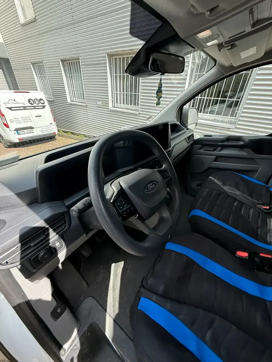 Gebraucht Ford Transit Custom Trend 136 PS (100 kW) 2024 Weiß Van / Kleinbus
