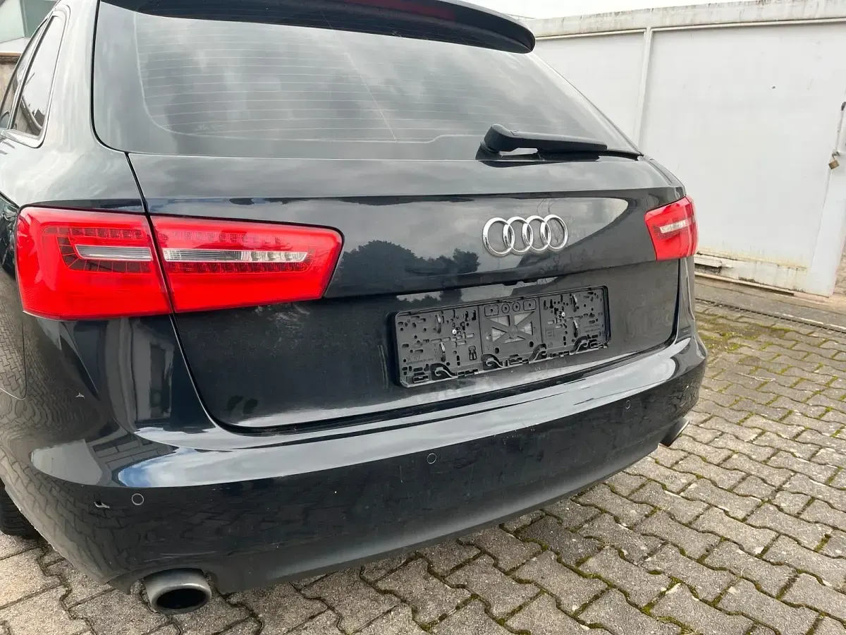 Gebraucht Audi A6 190 PS (139 kW) 2014 Schwarz Kombi