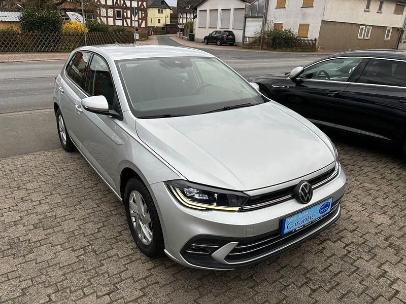 Gebraucht VW Polo Style 110 PS (80 kW) 2022 Silber Kleinwagen
