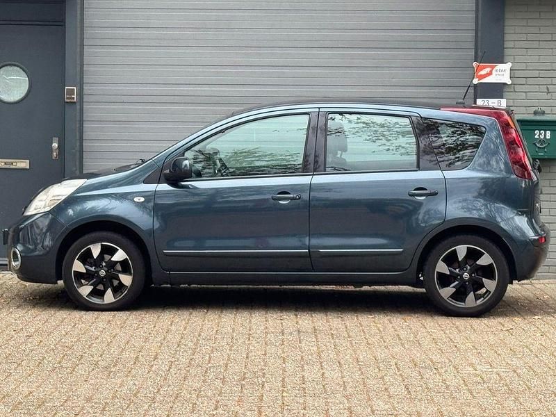 Gebraucht Nissan Note 110 PS (80 kW) 2012 Blau Kleinwagen