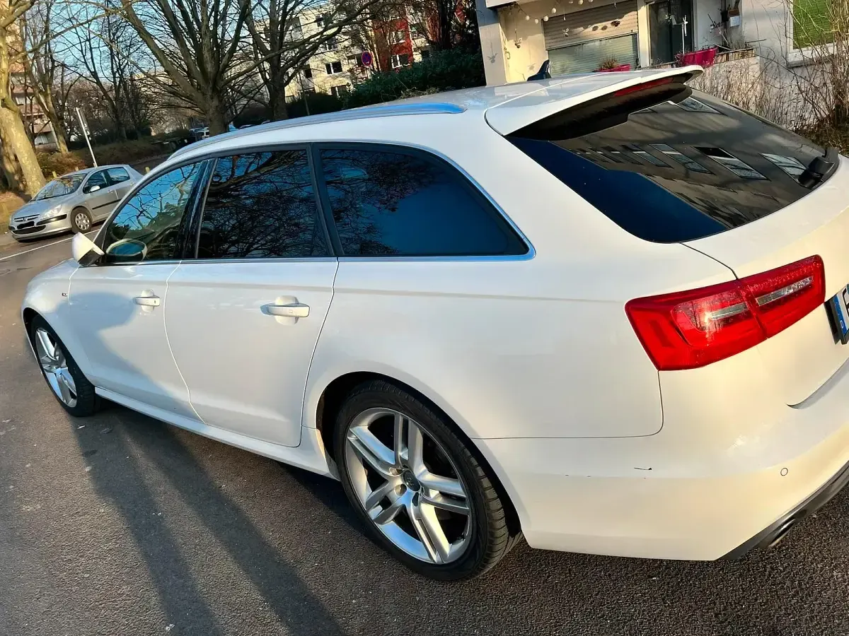 Gebraucht Audi A6 285 PS (209 kW) 2012 Weiß Kombi