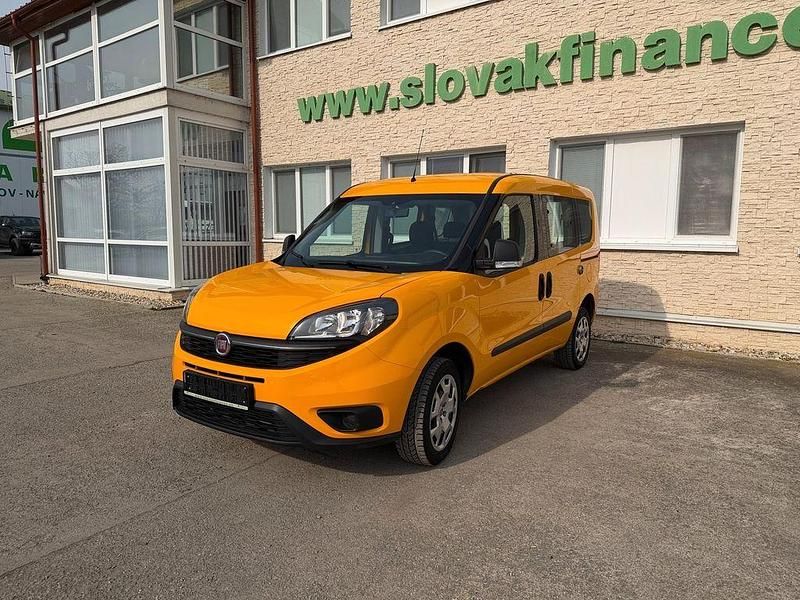Gebraucht Fiat Doblò 120 PS (88 kW) 2019 Van / Kleinbus