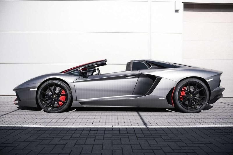 Gebraucht Lamborghini Aventador 700 PS (514 kW) 2015 Grigio titans Cabrio