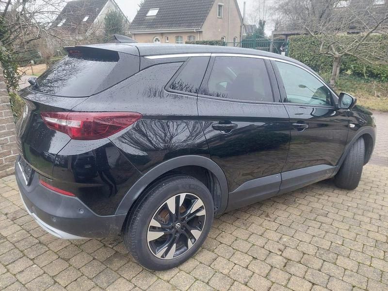 Gebraucht Opel Grandland X 131 PS (96 kW) 2021 Schwarz SUV