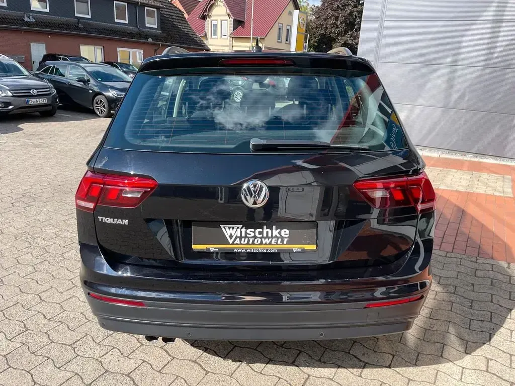 Gebraucht VW Tiguan Comfortline 150 PS (110 kW) 2018 Schwarz SUV