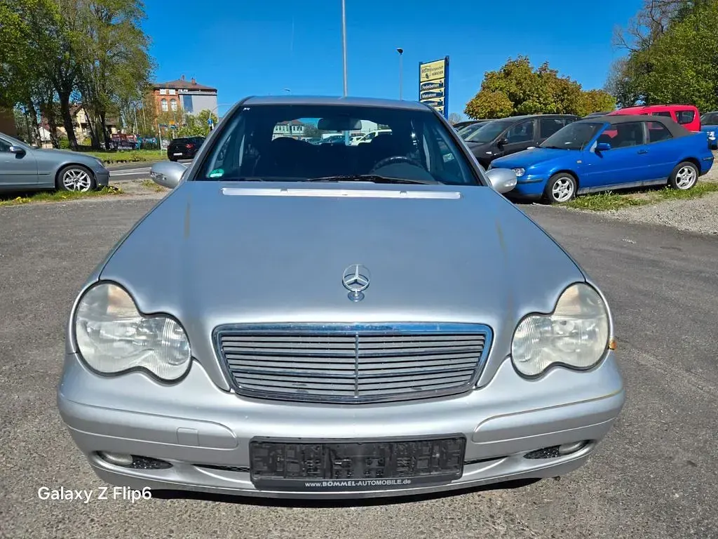Gebraucht Mercedes C240 Classic 170 PS (125 kW) 2001 Silber Limousine