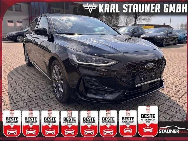Gebraucht Ford Focus ST-Line 116 PS (85 kW) 2025 Schwarz Limousine