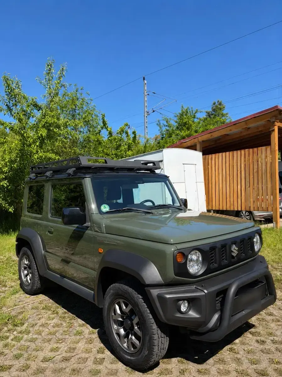 Gebraucht Suzuki Jimny Comfort+ 102 PS (75 kW) 2018 Grün SUV