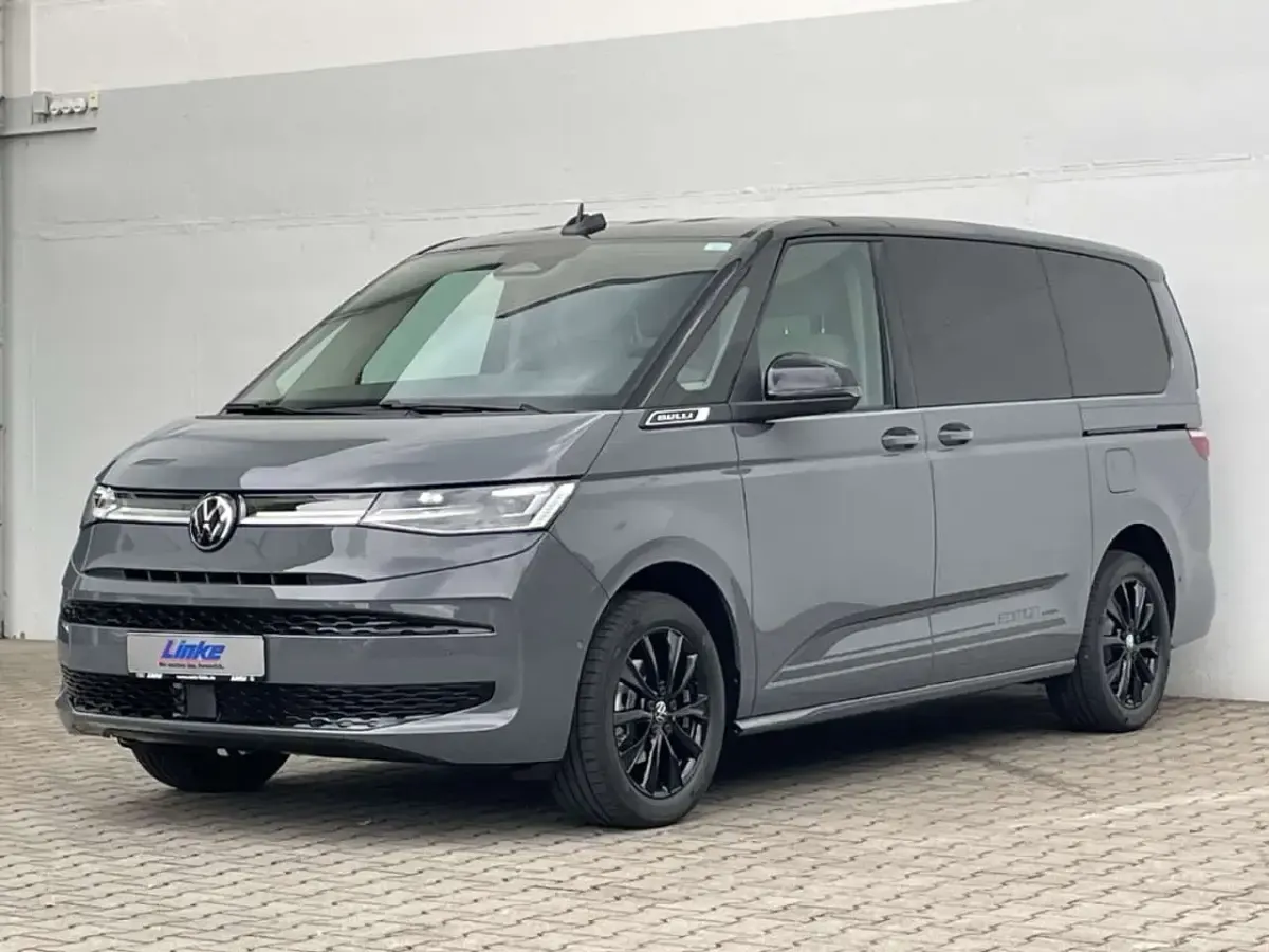 Neu VW Multivan Edition 150 PS (110 kW) 2026 Pure grey Van / Kleinbus