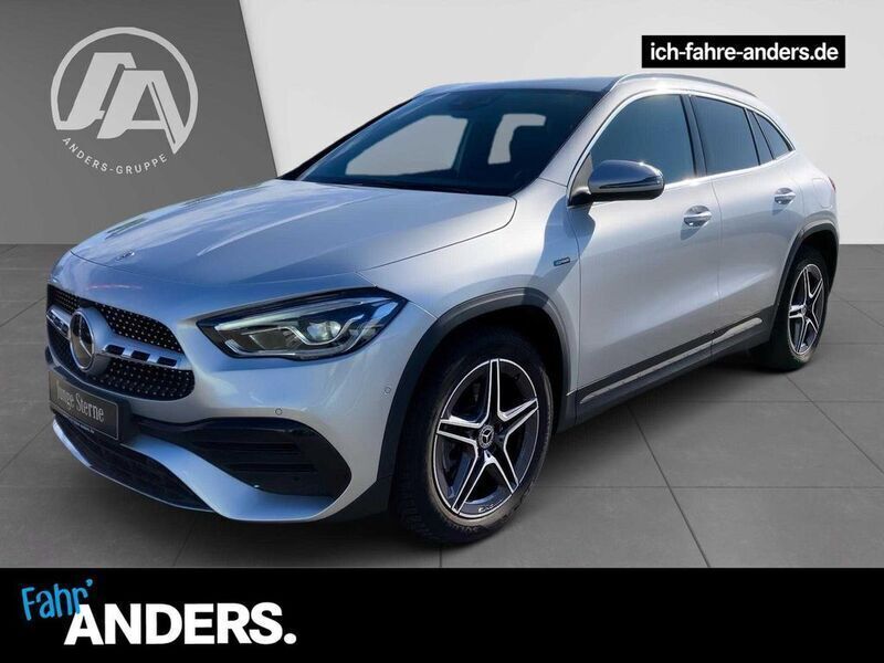 Silber iridiumsilber Gebraucht 2020 Mercedes GLA250 AMG SUV | 29.344 € (Fairer Preis) - Bild 1/1