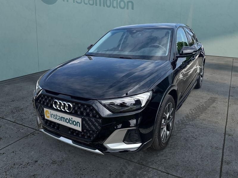 Schwarz Gebraucht 2024 Audi A1 Kleinwagen | 25.449 € (Fairer Preis) - Bild 1/4