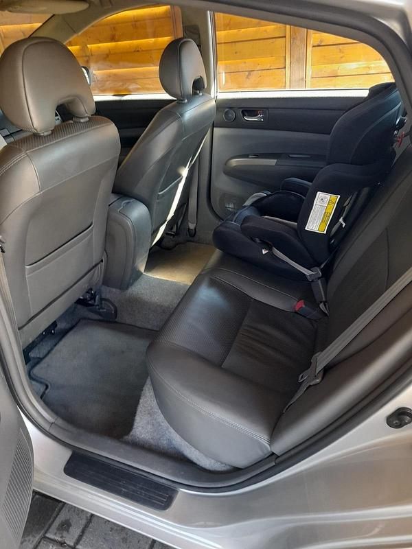 Gebraucht Toyota Prius 75 PS (55 kW) 2007 Silber Kleinwagen