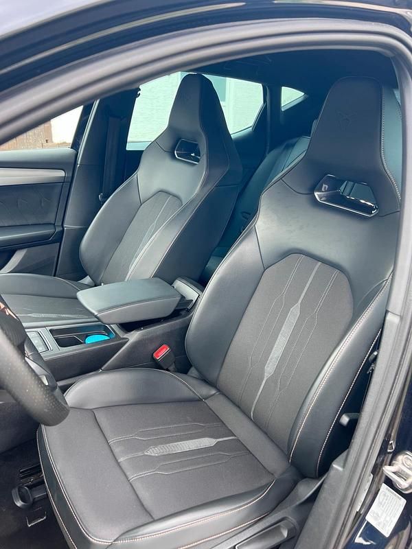 Gebraucht Cupra Leon VZ 300 PS (220 kW) 2022 Blau Limousine