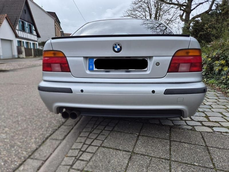 Gebraucht BMW 528 Performance 193 PS (141 kW) 2000 Silber Limousine