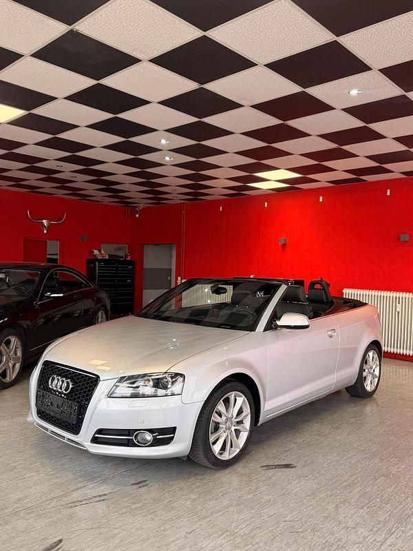 Gebraucht Audi A3 Cabriolet Ambition 160 PS (117 kW) 2013 Grau Cabrio