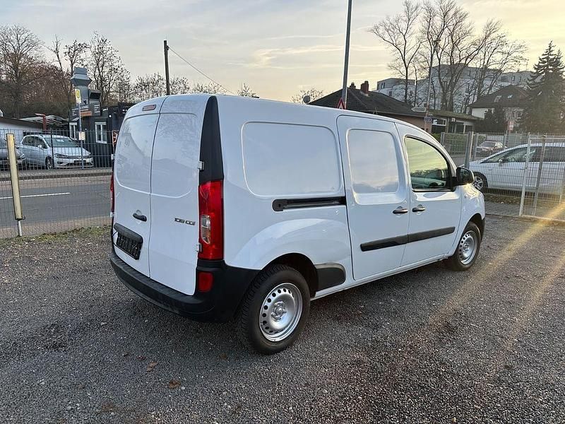 Gebraucht Mercedes Citan 109 90 PS (66 kW) 2015 Weiß Van / Kleinbus