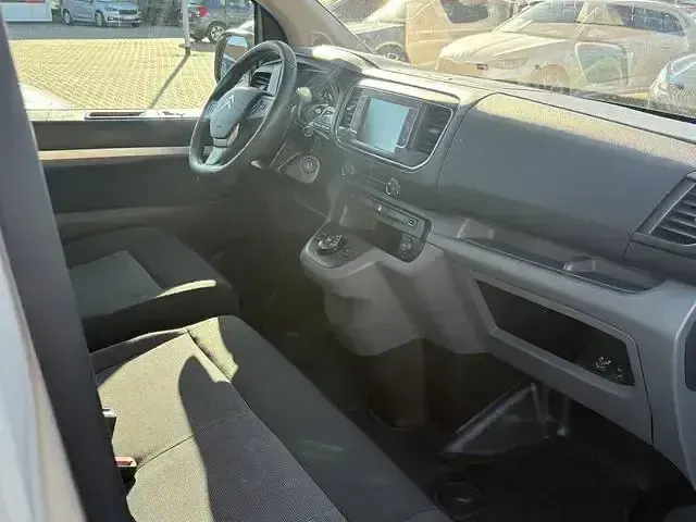 Gebraucht Citroën Jumpy Business Class 179 PS (131 kW) 2017 Weiss Van / Kleinbus