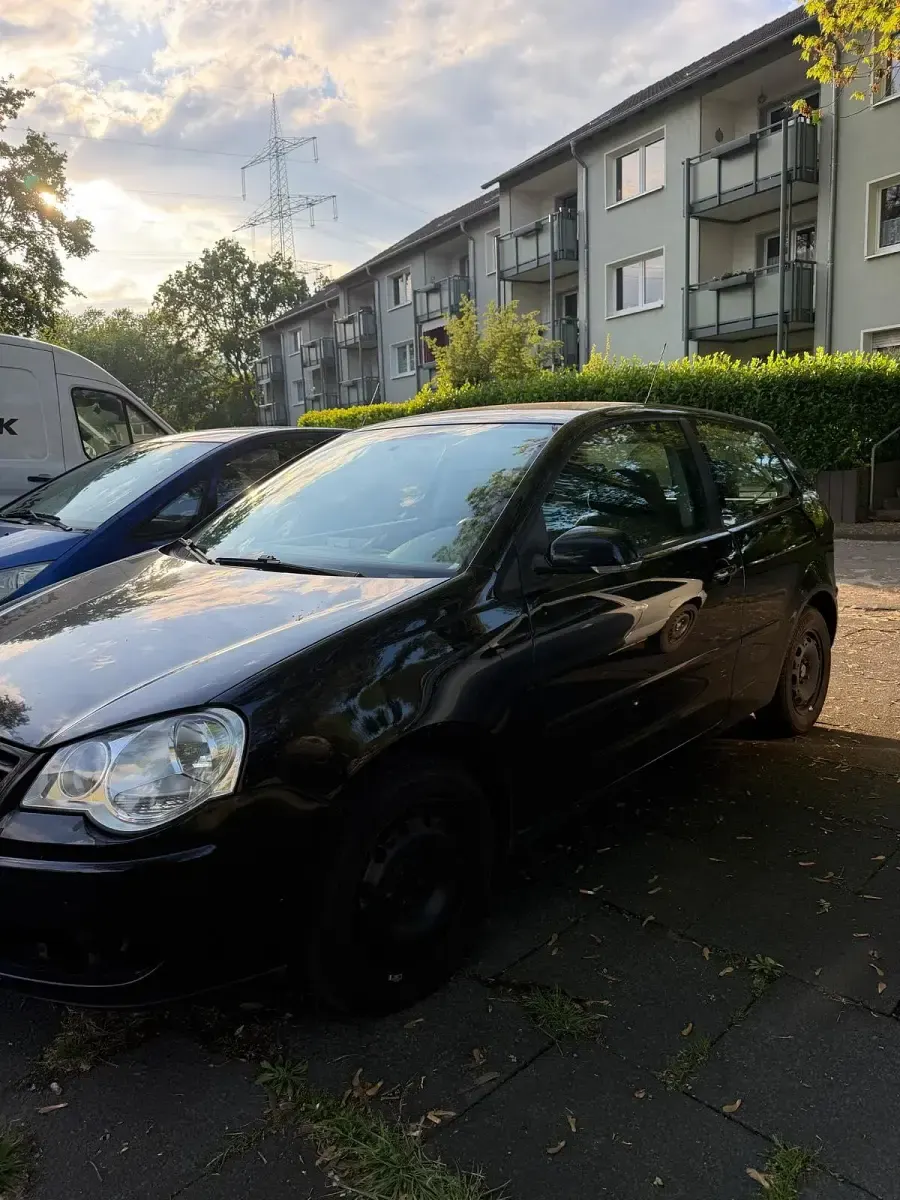 Gebraucht VW Polo 54 PS (39 kW) 2005 Schwarz Kleinwagen