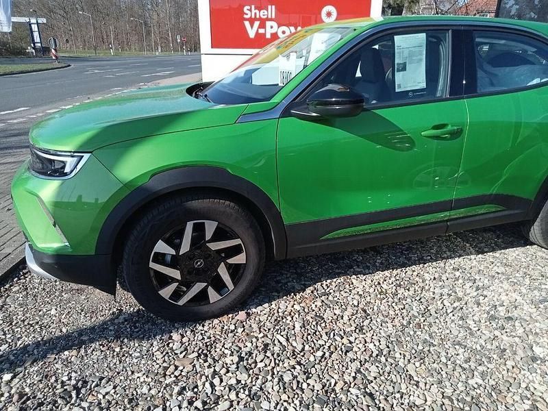Matchagrün / schwarz Gebraucht 2022 Opel Mokka Elegance SUV | 17.990 € (Guter Preis) - Bild 1/4