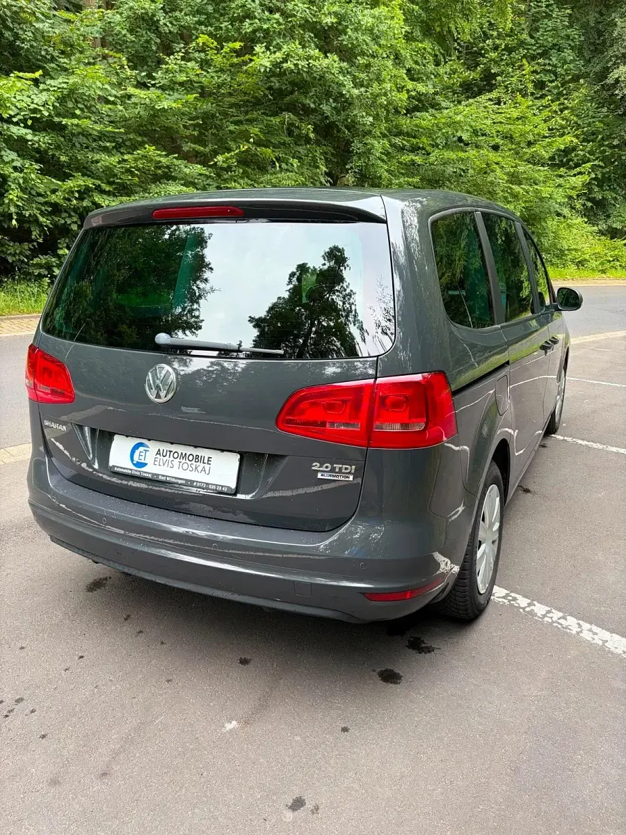 Gebraucht VW Sharan 140 PS (102 kW) 2014 Grau Van / Kleinbus