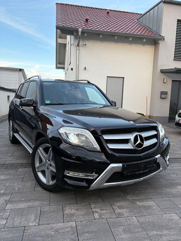 Gebraucht Mercedes GLK250 AMG 204 PS (150 kW) 2014 Schwarz SUV