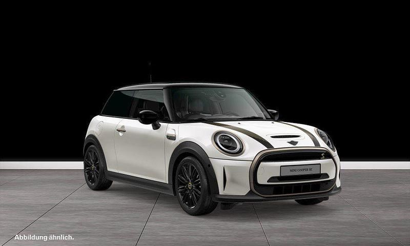 Weiß Gebraucht 2023 Mini Cooper SE Kleinwagen | 21.912 € (Etwas zu teuer) - Bild 1/3