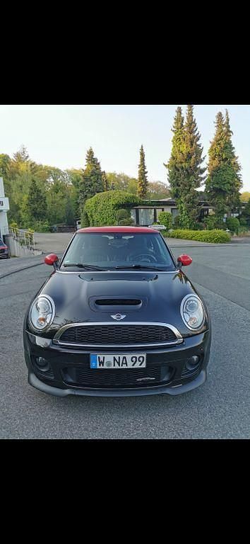 Schwarz Gebraucht 2011 Mini John Cooper Works Kleinwagen | 8.700 € (Guter Preis) - Bild 1/4
