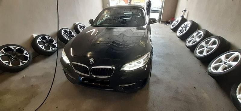 Schwarz Gebraucht 2016 BMW 218 Sport Line Cabrio | 15.500 € (Guter Preis) - Bild 1/4