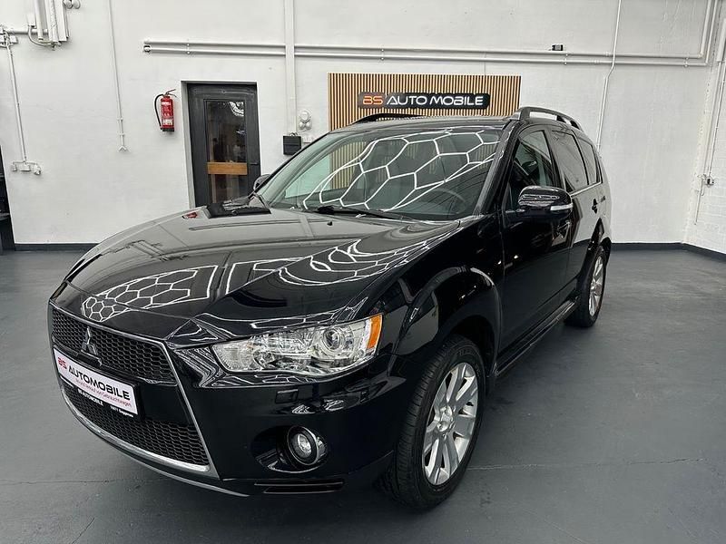 Schwarz Gebraucht 2010 Mitsubishi Outlander Instyle SUV | 9.780 € (Teuer) - Bild 1/4