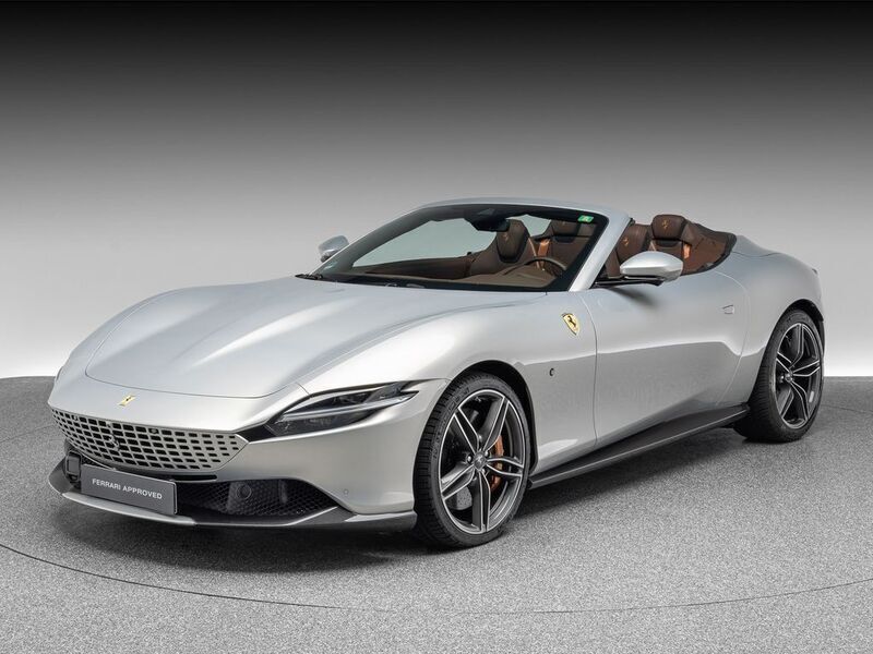 Grigio abu dhabi Gebraucht 2024 Ferrari Roma Coupé | 279.900 € - Bild 1/4