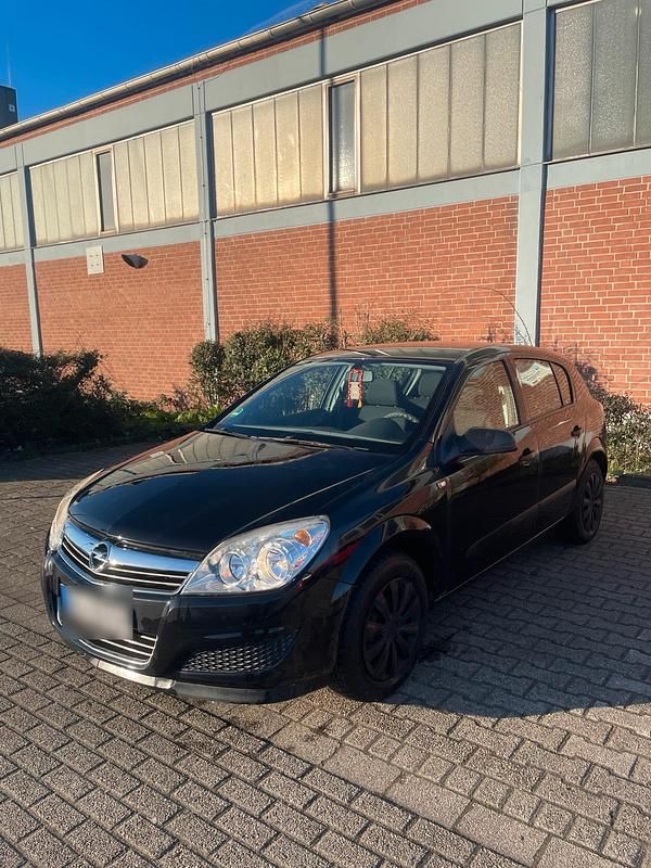 Gebraucht Opel Astra 95 PS (69 kW) 2009 Schwarz Limousine