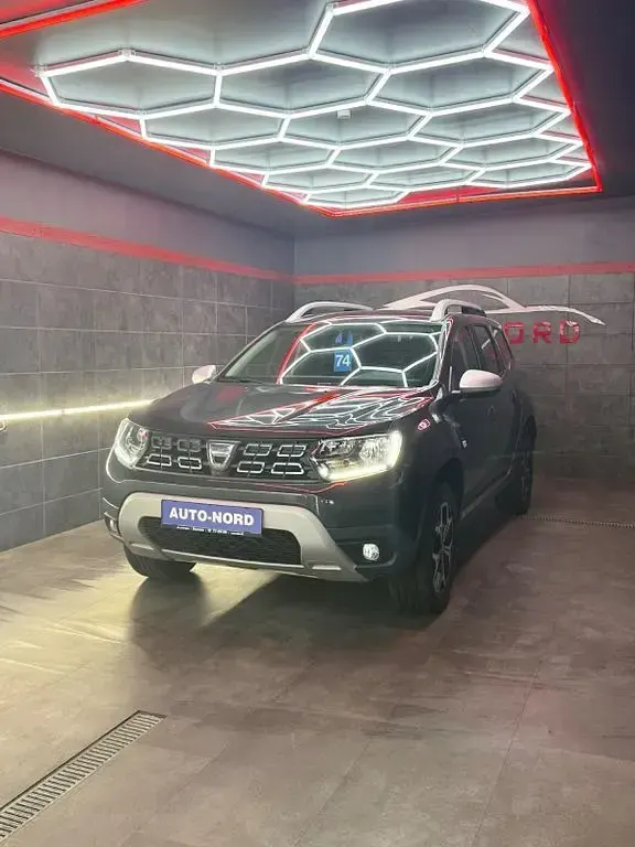 Gebraucht Dacia Duster Prestige 131 PS (96 kW) 2019 Grau SUV
