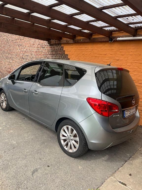 Gebraucht Opel Meriva S 120 PS (88 kW) 2013 Van / Kleinbus