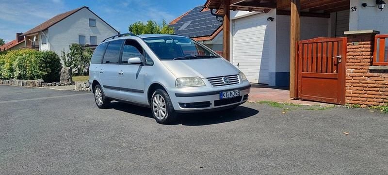 Silber Gebraucht 2004 VW Sharan Van / Kleinbus | 2.450 € (Guter Preis) - Bild 1/4