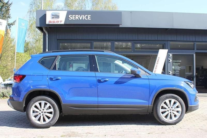 Usado Seat Ateca Style 150 CV (110 kW) 2022 Azul SUV