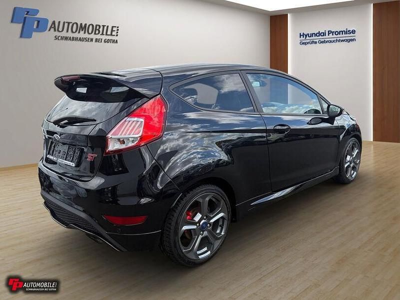 Gebraucht Ford Fiesta ST 182 PS (133 kW) 2017 Schwarz Kleinwagen