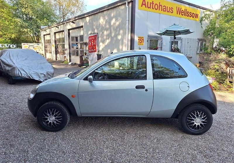 Second-hand Ford Ka 60 CP (44 kW) 2003 Argintiu Hatchback