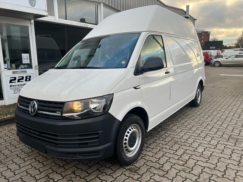 Gebraucht VW T6 R 102 PS (75 kW) 2017 Candyweiß Van