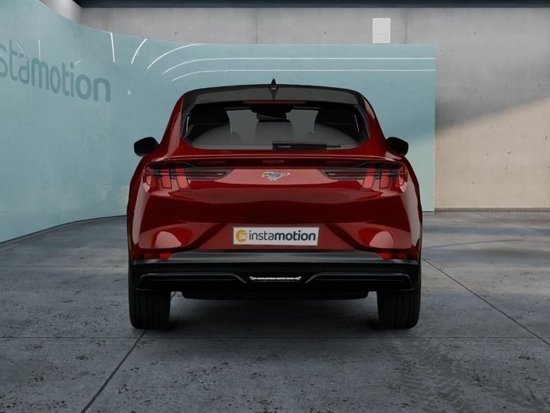 Gebraucht Ford Mustang Mach-E 216 kW (294 PS) 2022 Rot SUV