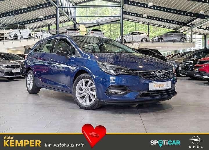 Blau Gebraucht 2022 Opel Astra Elegance Kombi | 15.750 € (Etwas zu teuer) - Bild 1/4