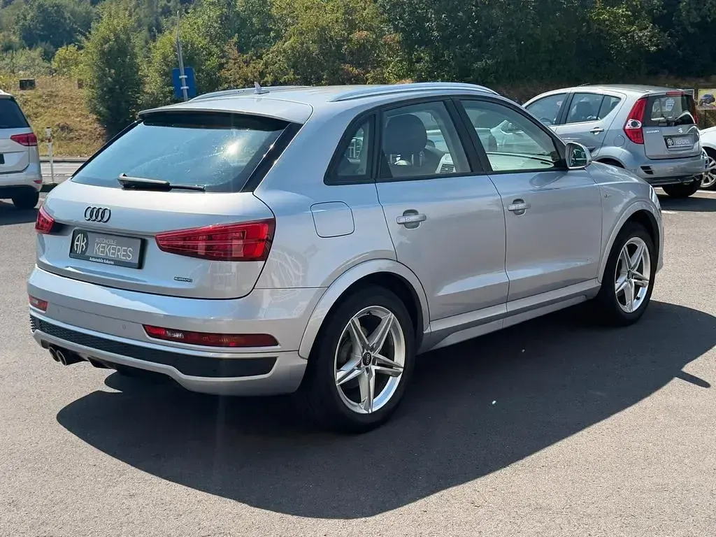 Gebraucht Audi Q3 Basis 150 PS (110 kW) 2016 Silber SUV