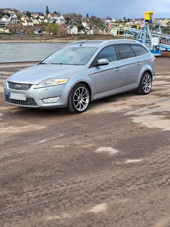 Gebraucht Ford Mondeo Titanium S 175 PS (128 kW) 2008 Silber Limousine