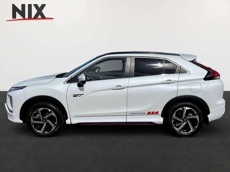Gebraucht Mitsubishi Eclipse Cross Top 188 PS (138 kW) 2021 Titanweiss (d) SUV