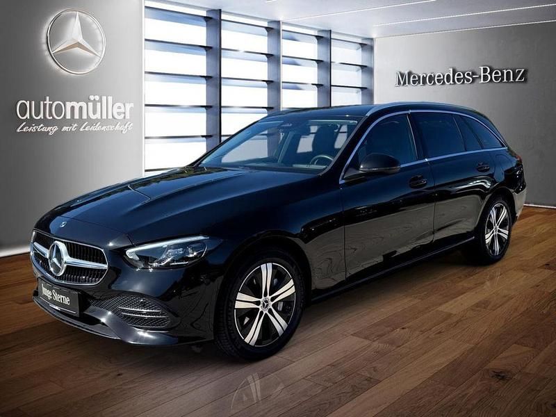 Schwarz Gebraucht 2024 Mercedes C300e Avantgarde Limousine | 40.820 € (Guter Preis) - Bild 1/4