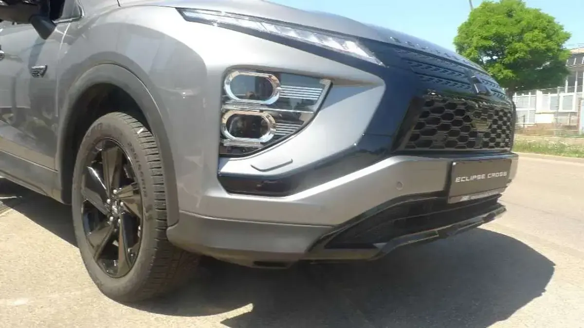 Gebraucht Mitsubishi Eclipse Cross 188 PS (138 kW) 2023 Platinumgrau SUV