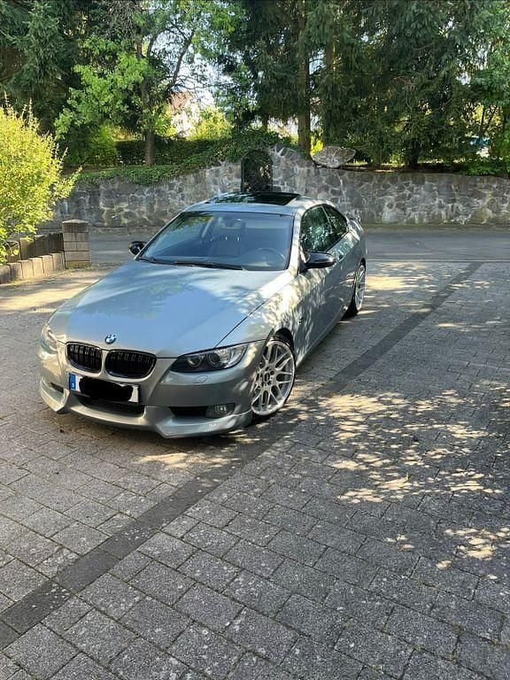 Second-hand BMW 325 218 CP (160 kW) 2006 Albastru Coupe