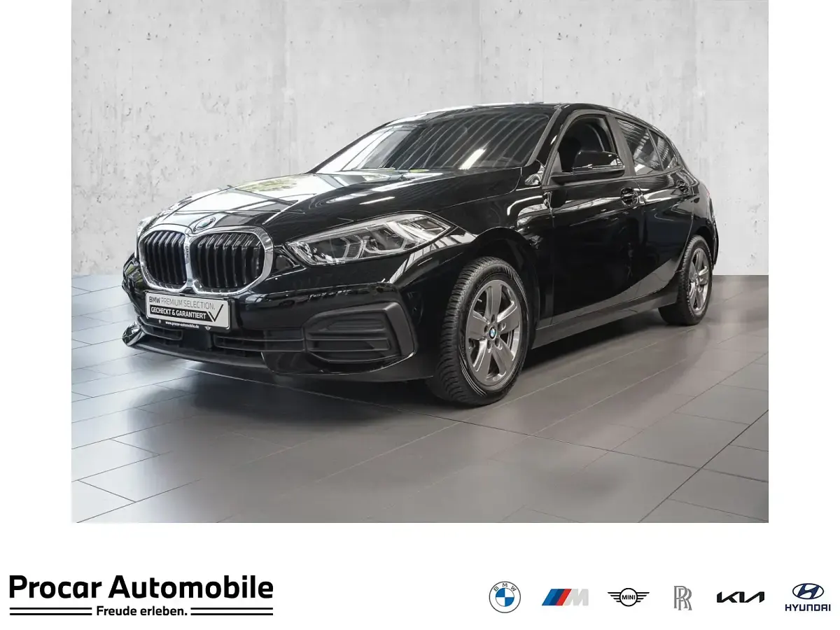 Gebraucht BMW 118 Advantage 136 PS (100 kW) 2022 Limousine