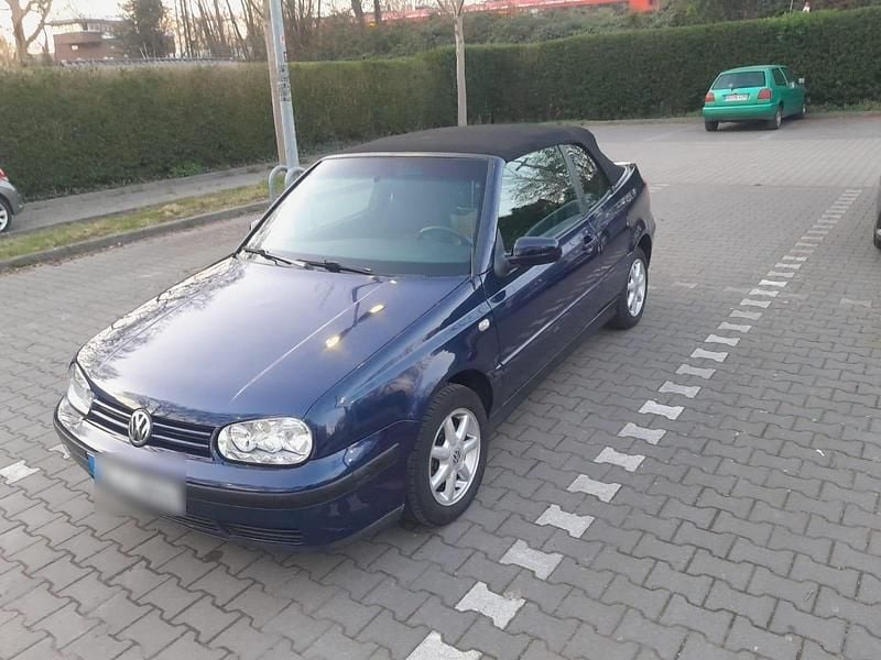 Blau Gebraucht 1999 VW Golf Cabriolet Karmann Cabrio | 2.200 € (Guter Preis) - Bild 1/4