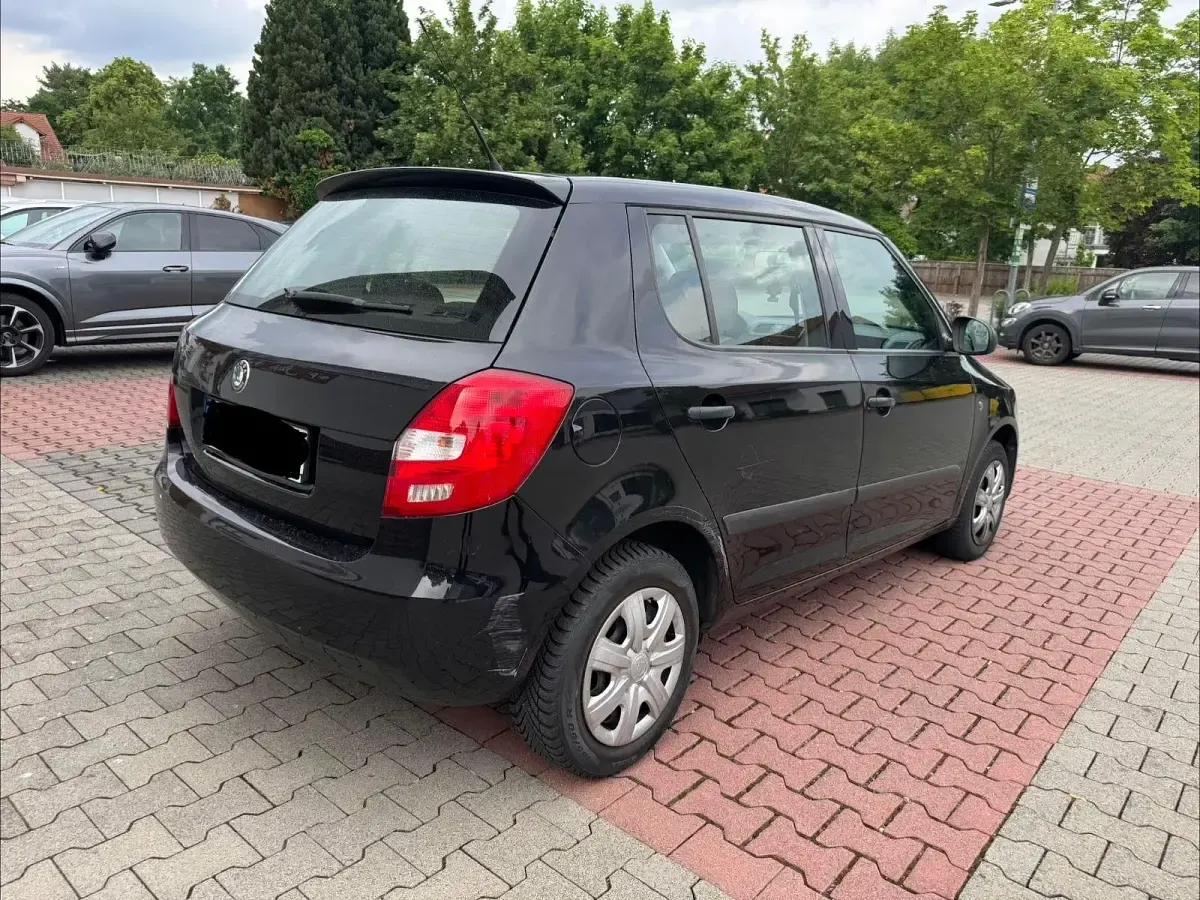 Gebraucht Skoda Fabia Cool Edition 60 PS (44 kW) 2010 Schwarz Kleinwagen